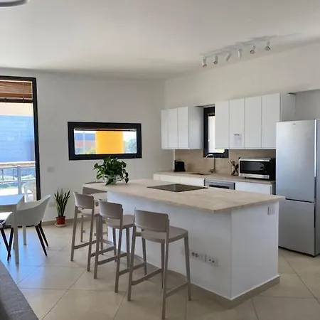 Sardinia Modern Όλμπια